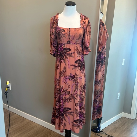 100% cotton midi dress from Anthropologie. Worn once. Perfect condition - Picture 1 of 7